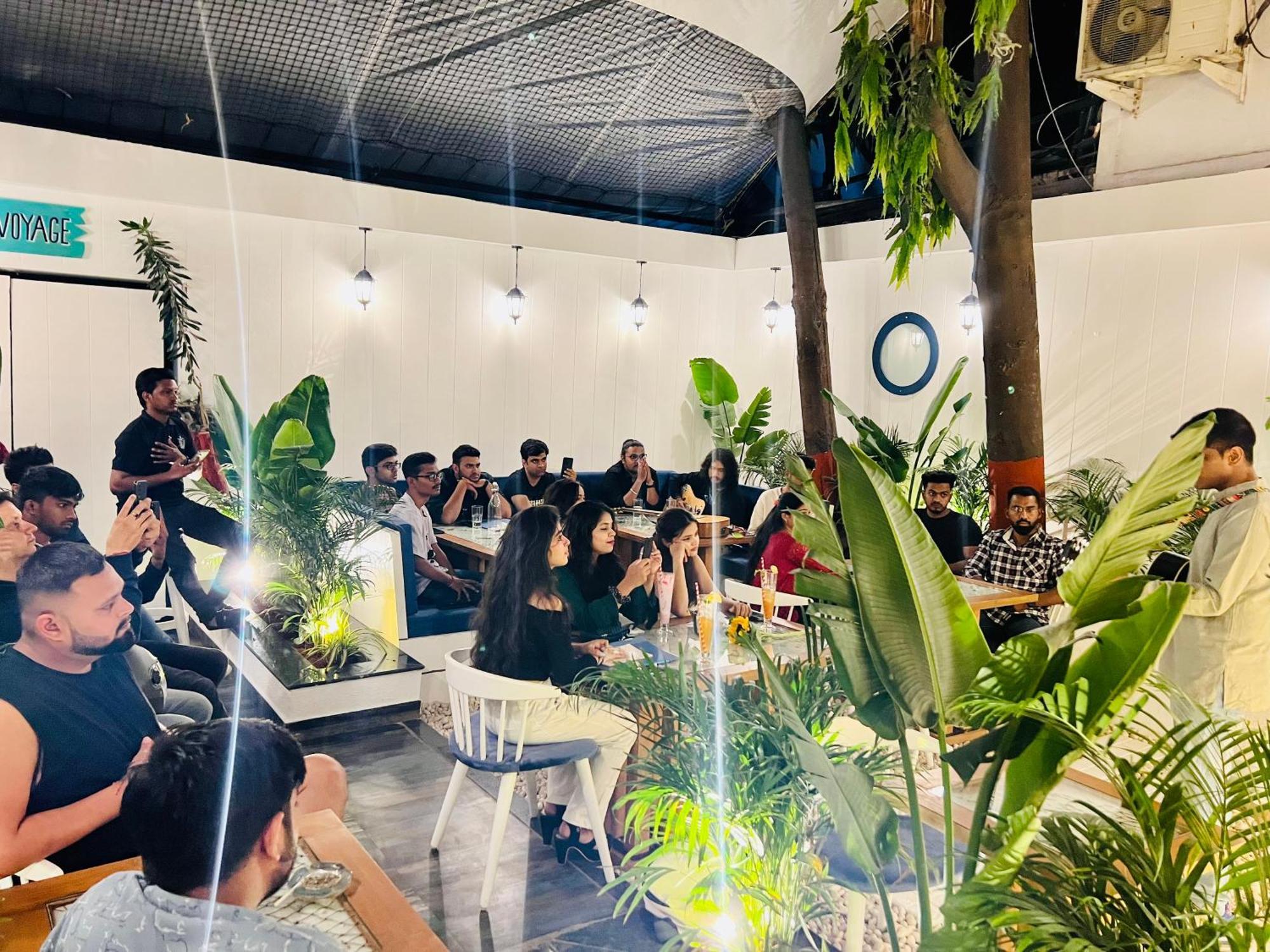 The Voyage - Cafe Hostel Cowork Poona Buitenkant foto