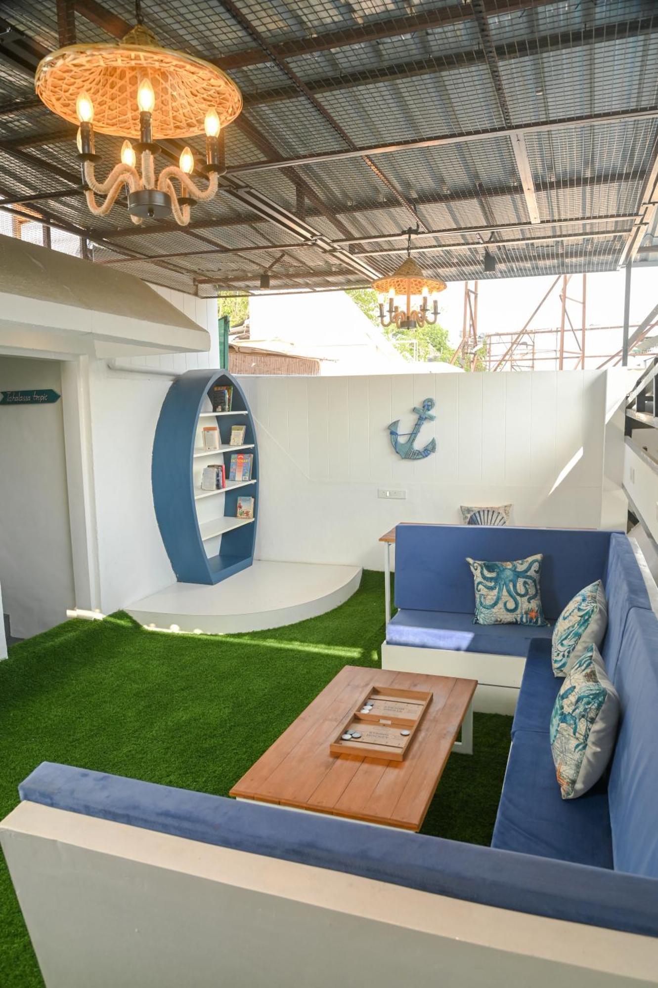 The Voyage - Cafe Hostel Cowork Poona Buitenkant foto